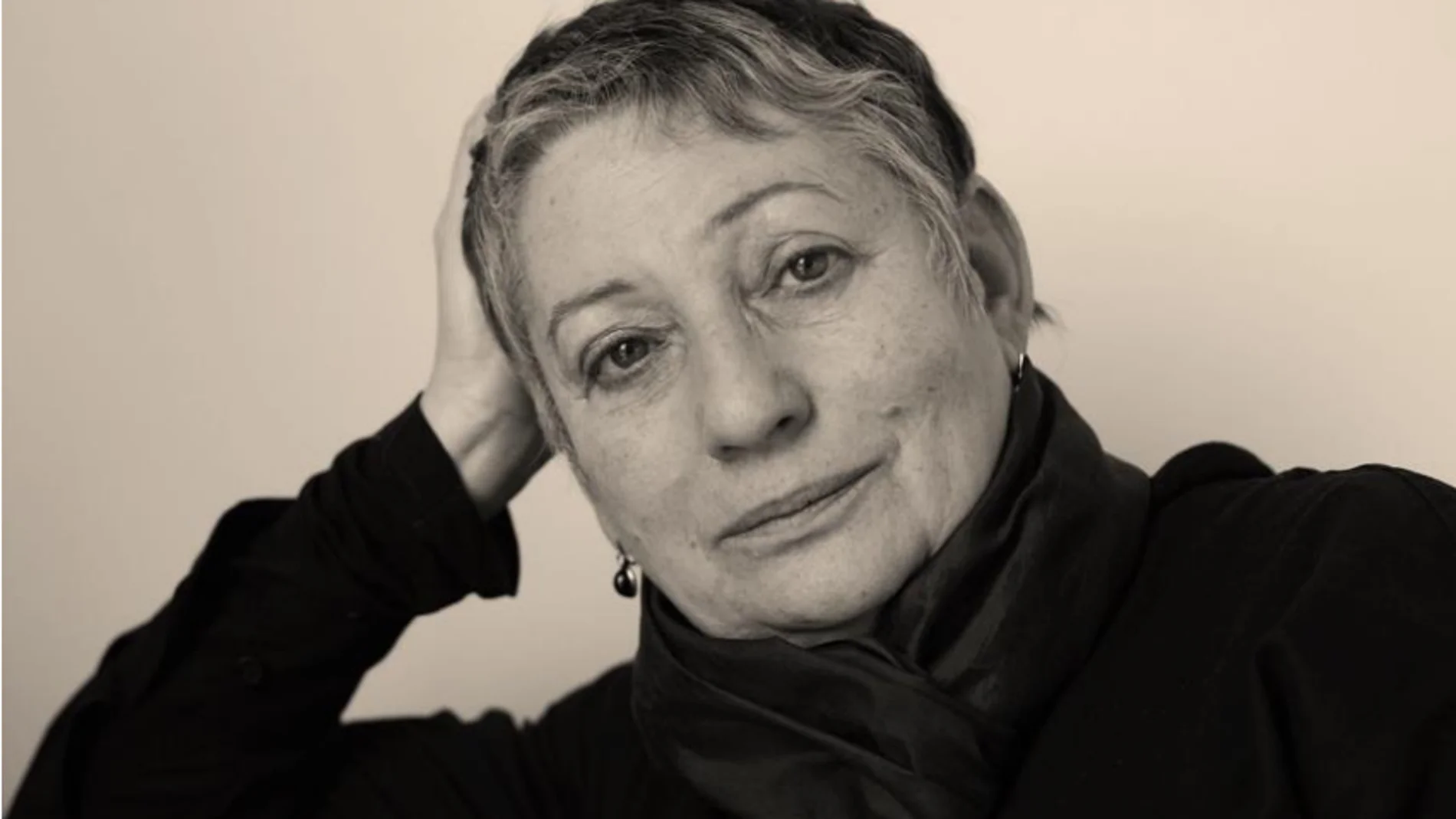 La autora rusa Ludmila Ulítskaya, de 76 años, ha ganado el galardón literario de 2022 «por su poderoso aliento narrativo»