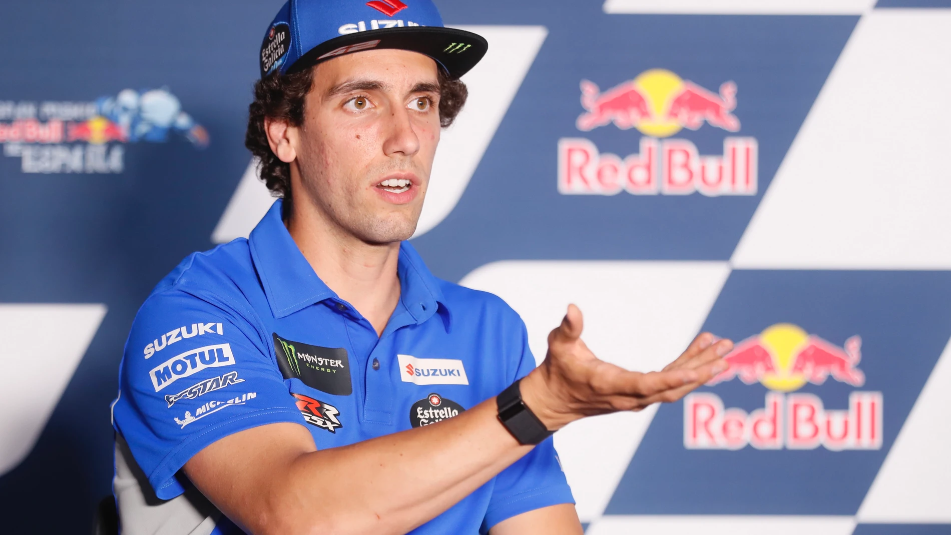 El piloto español Alex Rins ( Suzuki), durante la rueda de prensa previa al comienzo del Gran Premio de España de MotoGP, en el circuito "Ángel Nieto" de Jerez