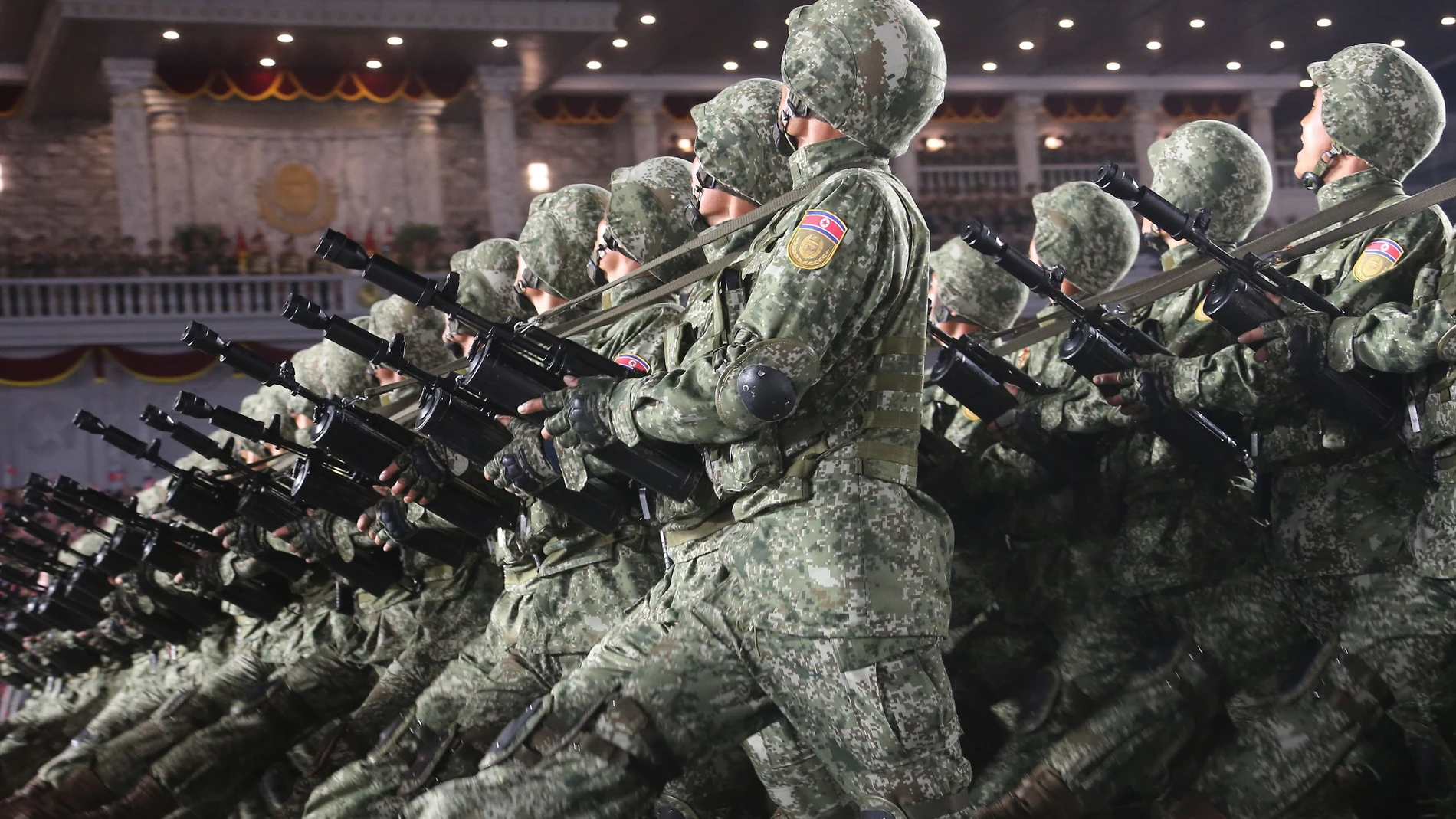 Militares norcoreanos durante el desfile de esta semana en Pyongyang