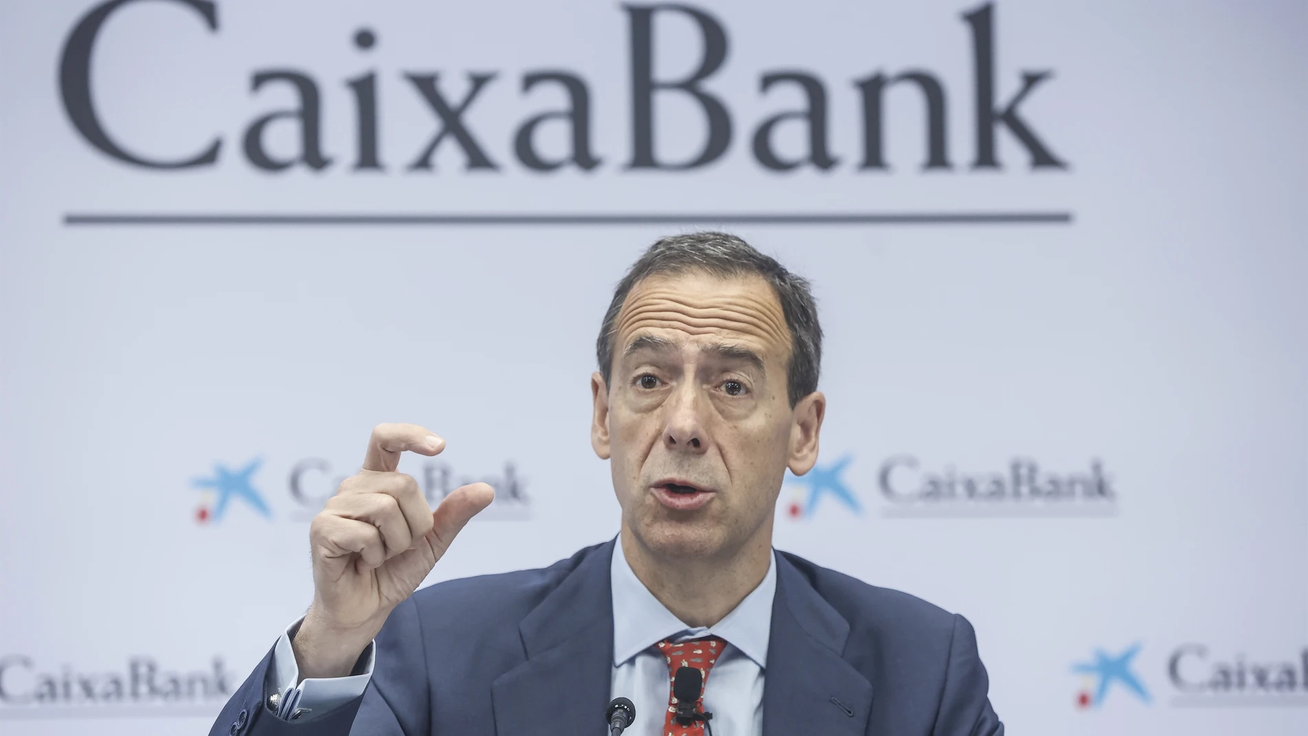 El consejero delegado de CaixaBank, Gonzalo Gortázar, en la presentación de los resultados del primer trimestre de 2022