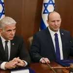 El primer ministro israelí, Naftali Bennett, y el ministro de Exteriores, Yair Lapid
