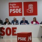 El secretario general del Partido Socialista de la Región de Murcia, Pepe Vélez, en la Ejecutiva del PSRM