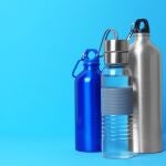 botellas de agua reutilizables