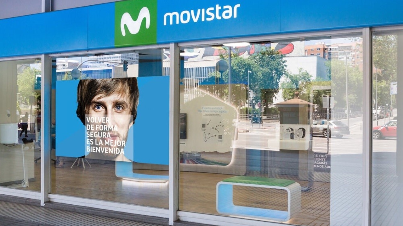 Movistar y O2 ya te permiten convertir la SIM de un iPhone en una eSIM desde tu móvil Movistar y O2 ya te permiten convertir la SIM de un iPhone en una eSIM desde tu móvil