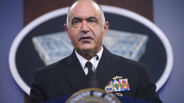 El almirante Charles Richard