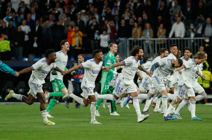 El Real Madrid celebra la victoria ante el Manchester City