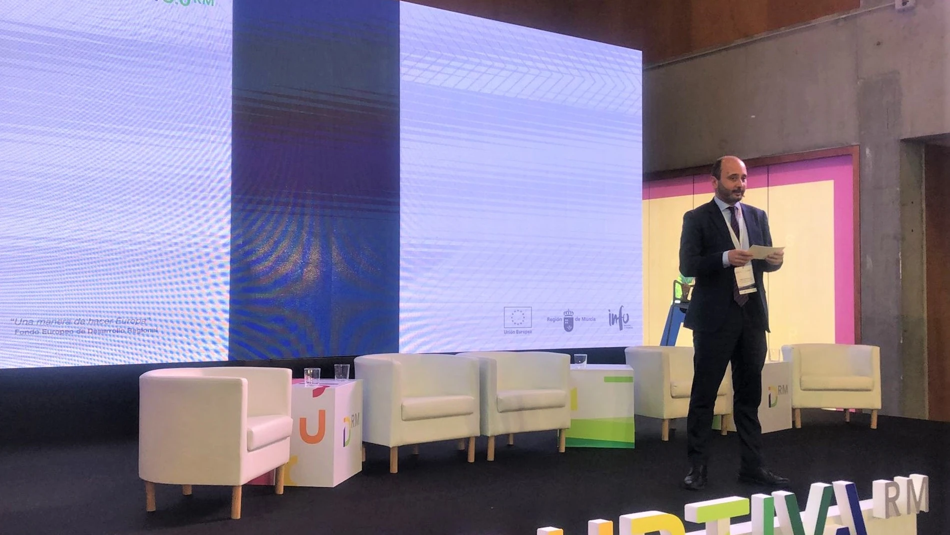 El director del INFO, Joaquín Gómez, durante la presentación de la estrategia ‘Industria 5.0’, en la Jornada de Tecnologías Disruptivas