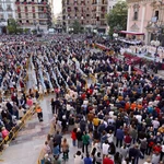 Imagen de la multitudinaria Misa d'Infants en la Plaza de la Virgen