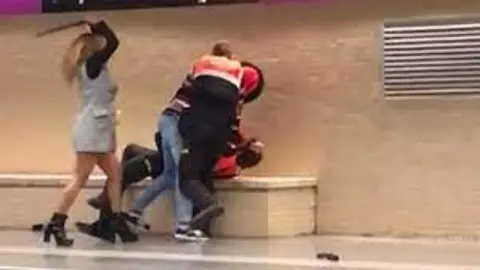 Momento de la brutal agresión