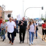 El obispo de León, Luis Ángel de las Heras participa en la Peregrinación a La Virgen del Camino (León), acompañado por el alcalde de Valverde de La Virgen, David Fernández y la delegada territorial, Ester Muñoz