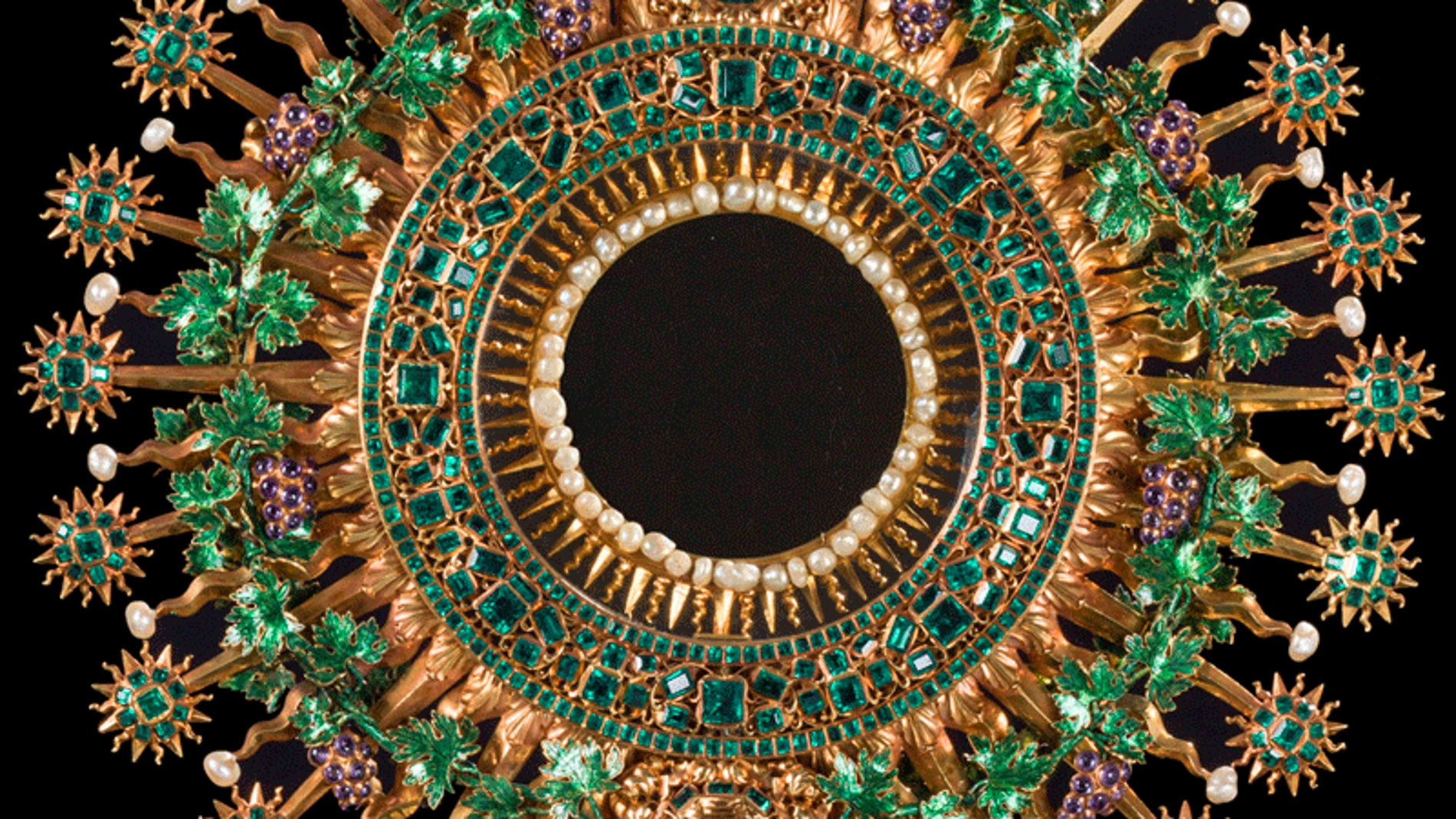 "LA LECHUGA", obra del Barroco colombiano en oro, perlas y piedras preciosas.