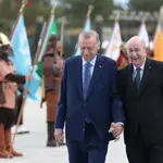 Recep Tayyip Erdogan, junto al presidente turco, Abdelmadjid Tebboune, de visita en Ankara