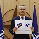 Jens Stoltenberg con la solicitud de Finlandia y Suecia para entrar en la OTAN en abril de 2022