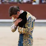 MADRID, 19/05/2022.- El diestro Julián López &quot;El Juli&quot; tras su primer toro durante la corrida de la Feria de San Isidro celebrada este viernes en la Plaza de Toros de Las Ventas. EFE/Juanjo Martín