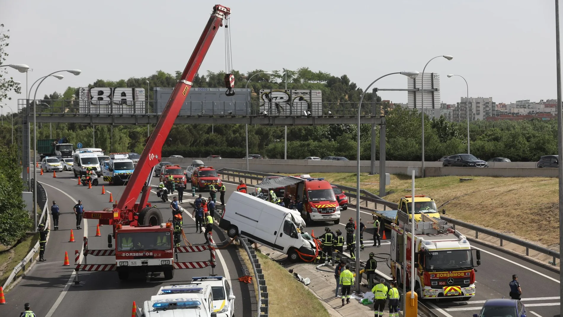 Accidente en el desvío de entrada de la A4 dirección norte desvío Méndez Álvaro