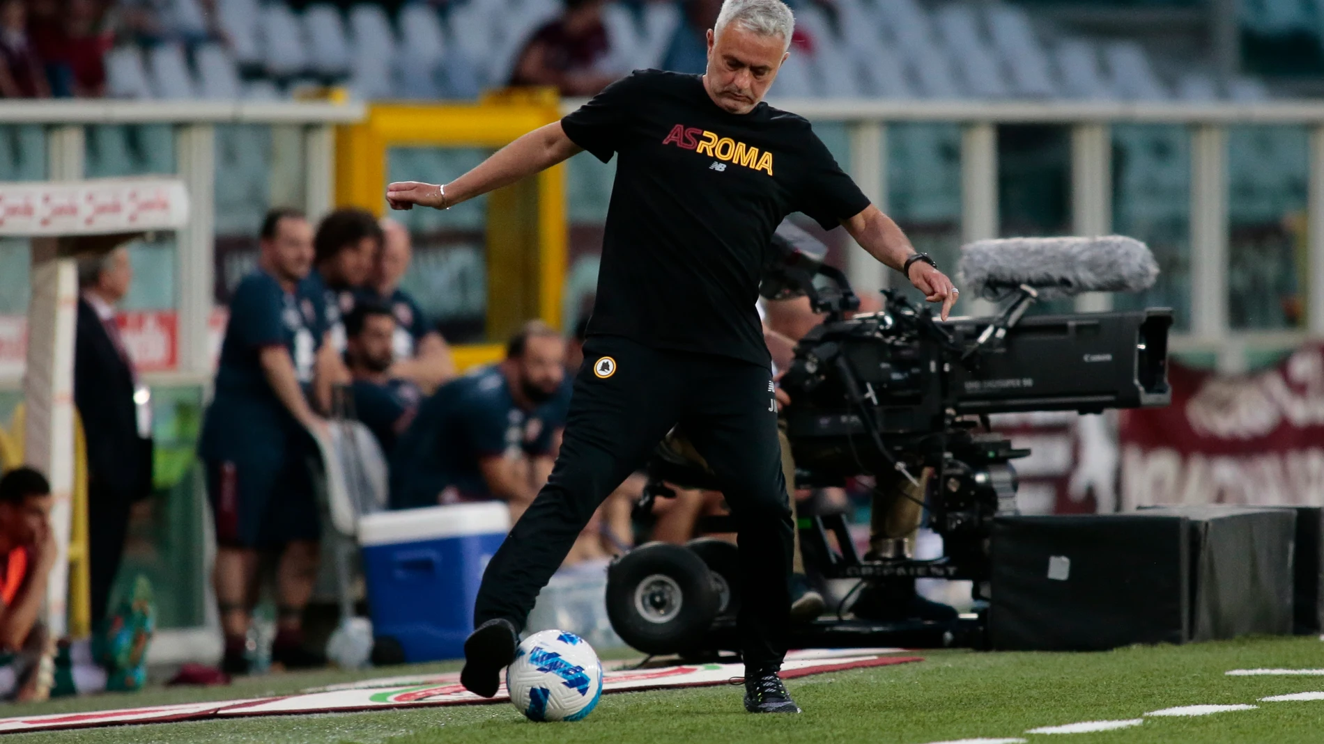 Mourinho puede hacer historia en las competiciones europeas