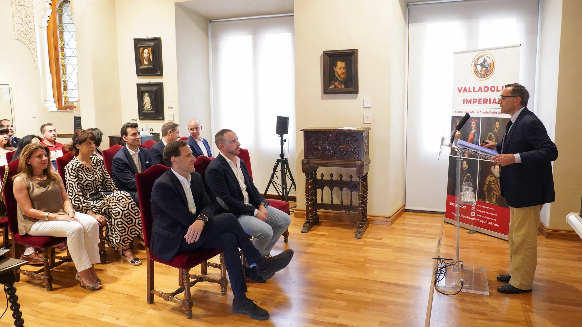 Conferencia sobre Felipe II en el Palacio de Pimentel