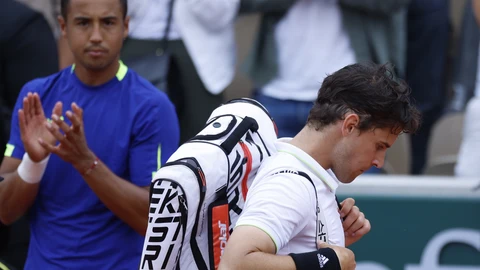 Dominic Thiem abandona la pista ante el aplauso del boliviano Hugo Dellien