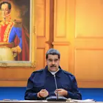  Maduro acusa a la Corona española de tapar “genocidios contra indígenas y africanos”