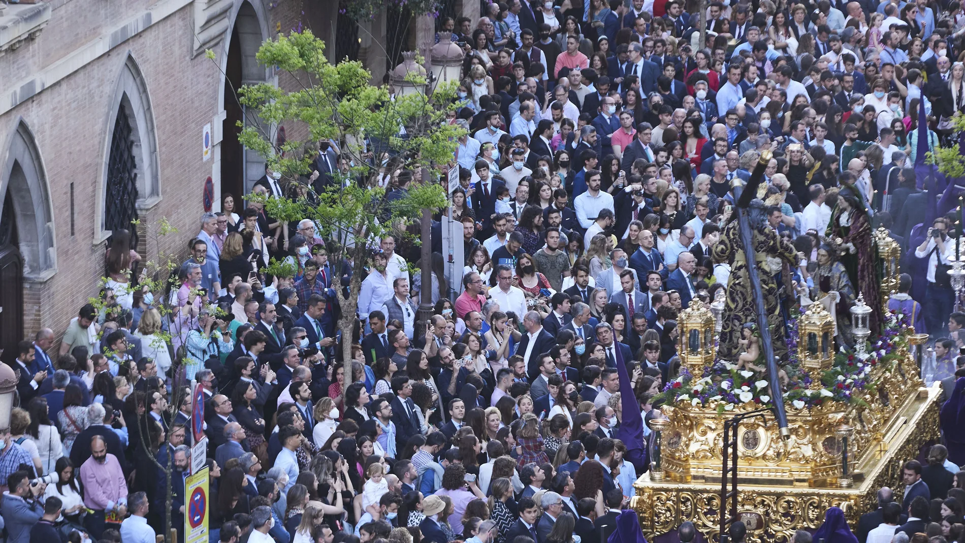 La Semana Santa atrajo a miles de turistas a Andalucía en abril