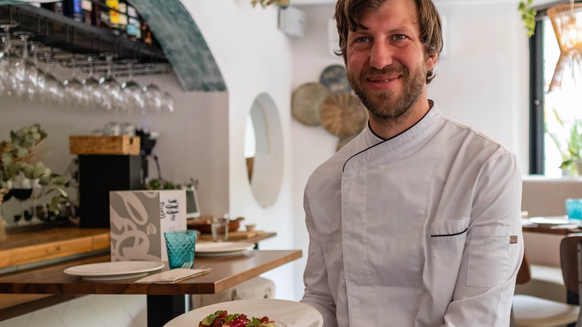 Manuel Auer es el cocinero y propietario de Killo Madrid
