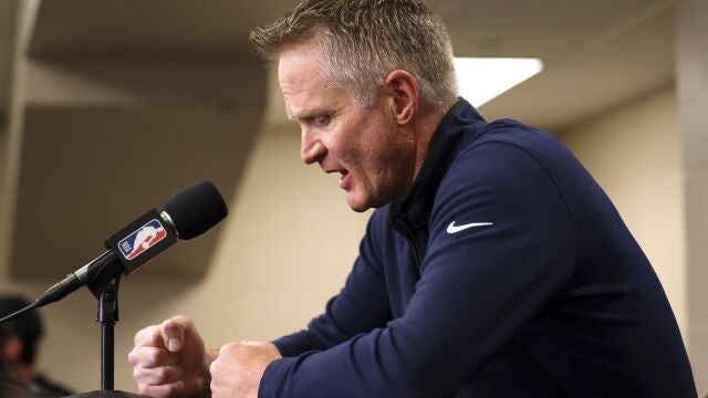Steve Kerr, durante su comparecencia ante los medios.