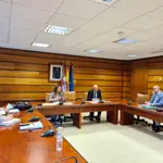 La consejera María González Corral se reúne con los representantes de la Plataforma de Usuarios de Alta Velocidad de Castilla y León