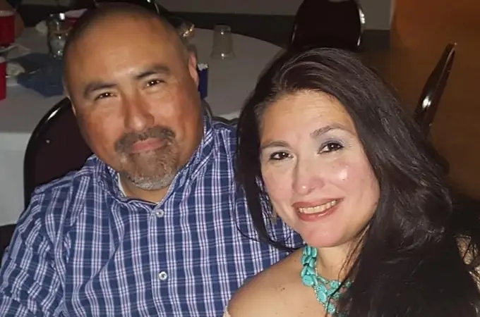 Nueva víctima del tiroteo en Uvalde: muere de un infarto el marido de Irma García, una de las dos maestras asesinadas