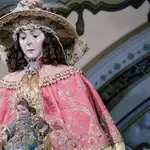 La Virgen del Rocío con sus galas de Pastora. CANAL SUR