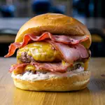 La Frankie Cheese Bacon ha sido nombrada tercera mejor hamburguesa en el Campeonato de España de Hamburguesas