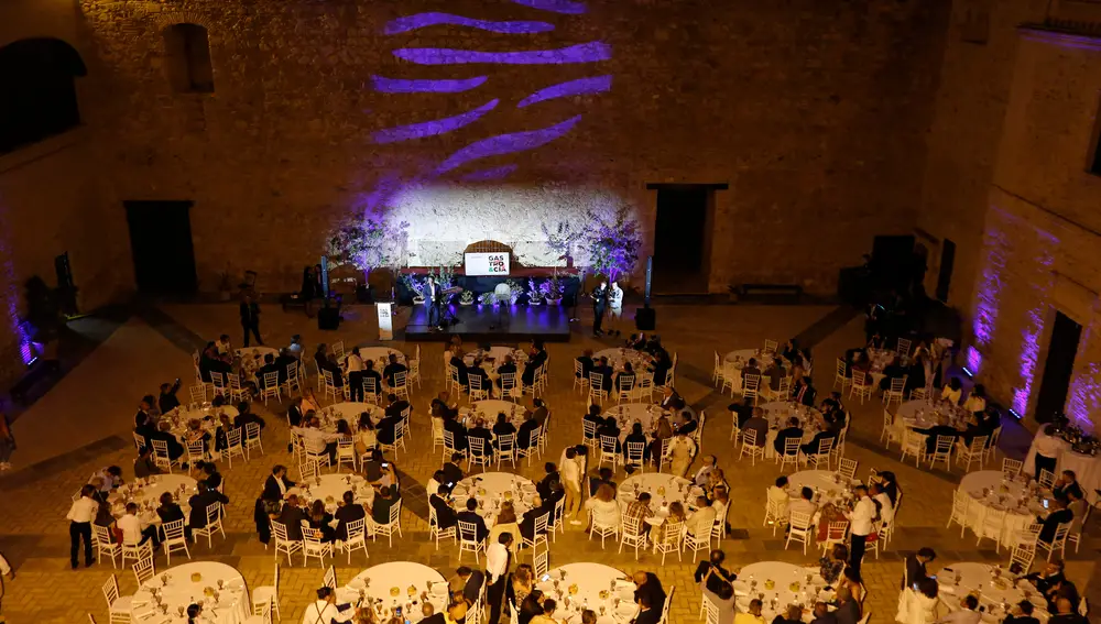 Vista general de la gala, tomada desde una de las almenas del Castillo de Santiago