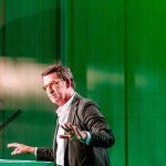 El presidente del Partido Popular, Alberto Núñez Feijóo, en Sevilla. Eduardo Briones / Europa Press