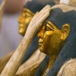 El descubrimiento arqueológico más grande hallado en Egipto: 250 sarcófagos con momias y 150 estatuas de bronce