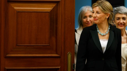 La vicepresidenta segunda del Gobierno y ministra de Trabajo y Economía Social, Yolanda Díaz, a su llegada para comparecer este jueves ante la comisión de Trabajo