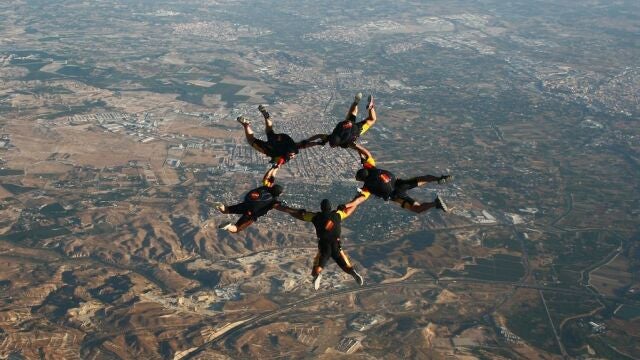 Los dos amigos chocaron en el aire por causas que se desconocen