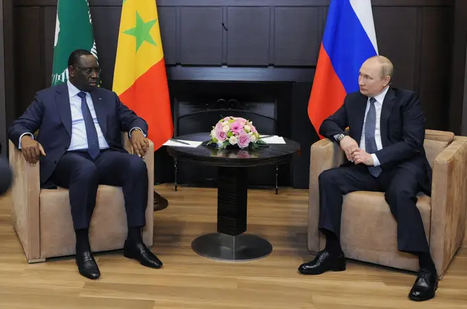 El presidente de Senegal, tras su reunión con Putin: “hago un llamamiento para que levanten las sanciones contra el trigo”