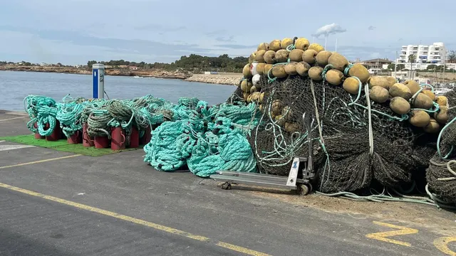 El proyecto REDUSE-II recupera 18 toneladas de redes de pesca para