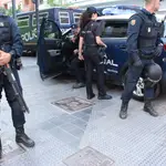 La Policía Nacional detiene a cuatro personas en el barrio de Orriols