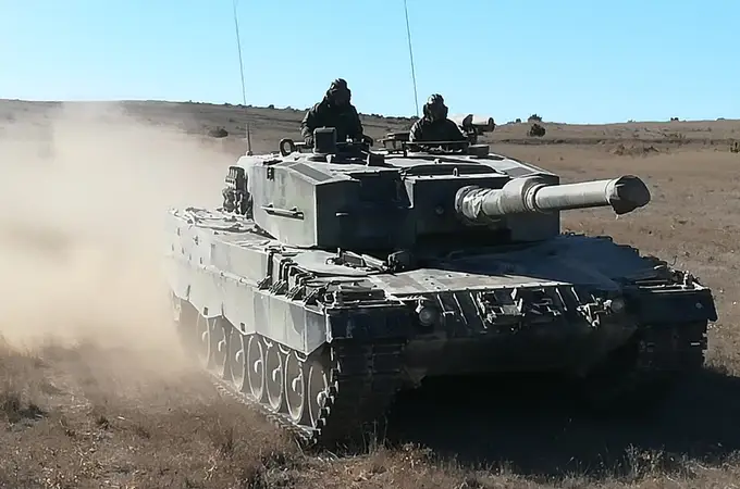 Alemania dice que España aún no le ha pedido permiso para enviar carros Leopard 2A4 a Ucrania