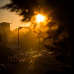 En la imagen, los rayos del Sol inundan el Skyline de la ciudad de Madrid | Fuente: Alfredo R.Roldán