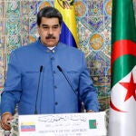 Entre los apoyos que ha logrado Argelia a su decisión contra España figura el del premier venezolano Nicolás Maduro. EFE/ Prensa Miraflores
