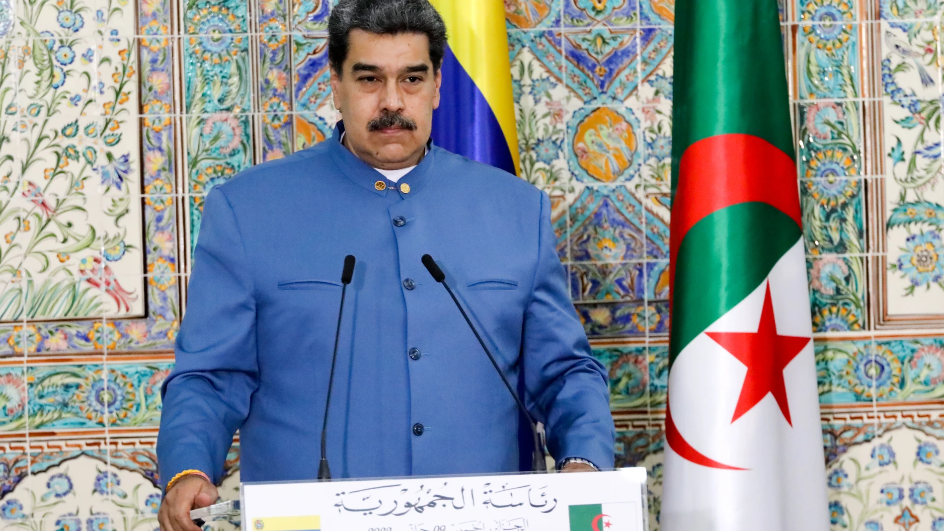 Entre los apoyos que ha logrado Argelia a su decisión contra España figura el del premier venezolano Nicolás Maduro. EFE/ Prensa Miraflores