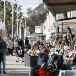 El sector turístico y los vecinos se oponen a la proliferación de despedidas de solteros en Málaga