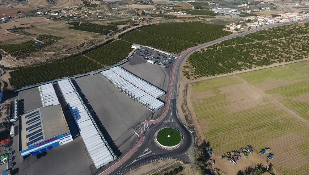 Vista aérea de la empresa J Cano en Antas, Almería