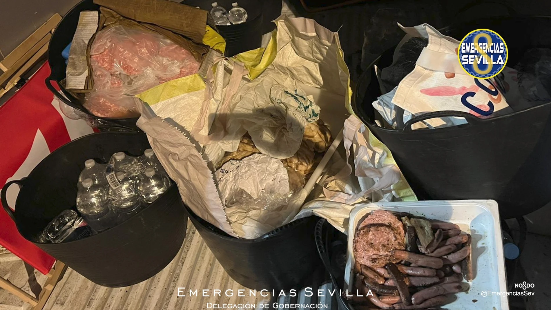 Carne intervenida por la Policía Local en el Estadio de La Cartuja con motivo del concierto de Camilo. EMERGENCIAS SEVILLA