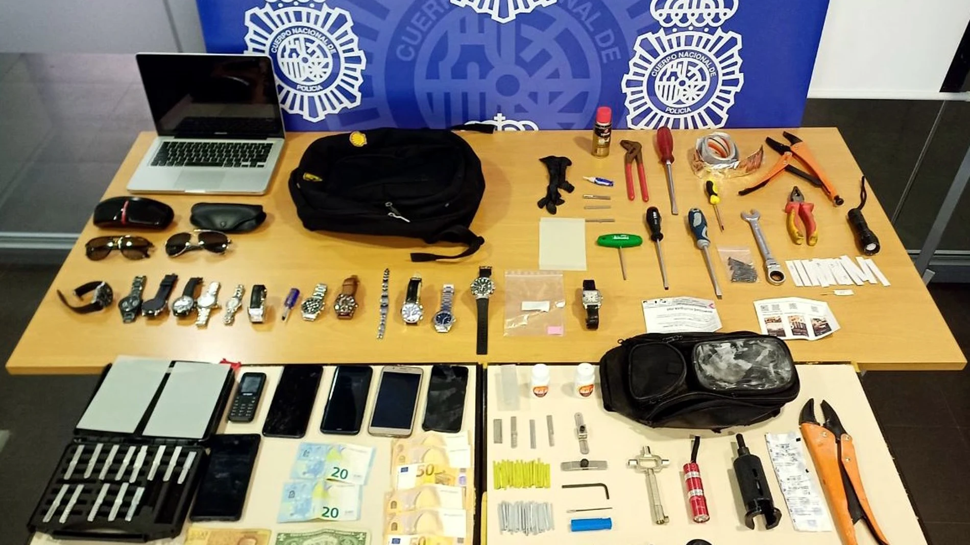 Material intervenido por la Policía Nacional