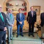 El delegado de la FDS en Soria, José María García; el director de Caja Rural de Soria, Domingo Barca; el Duque de Soria, Don Carlos Zurita; el presidente de Caja Rural Soria, Carlos Martínez; el presidente de la FDS, Rafael Benjumea; y el secretario general de la FDS, José María Rodríguez-Ponga