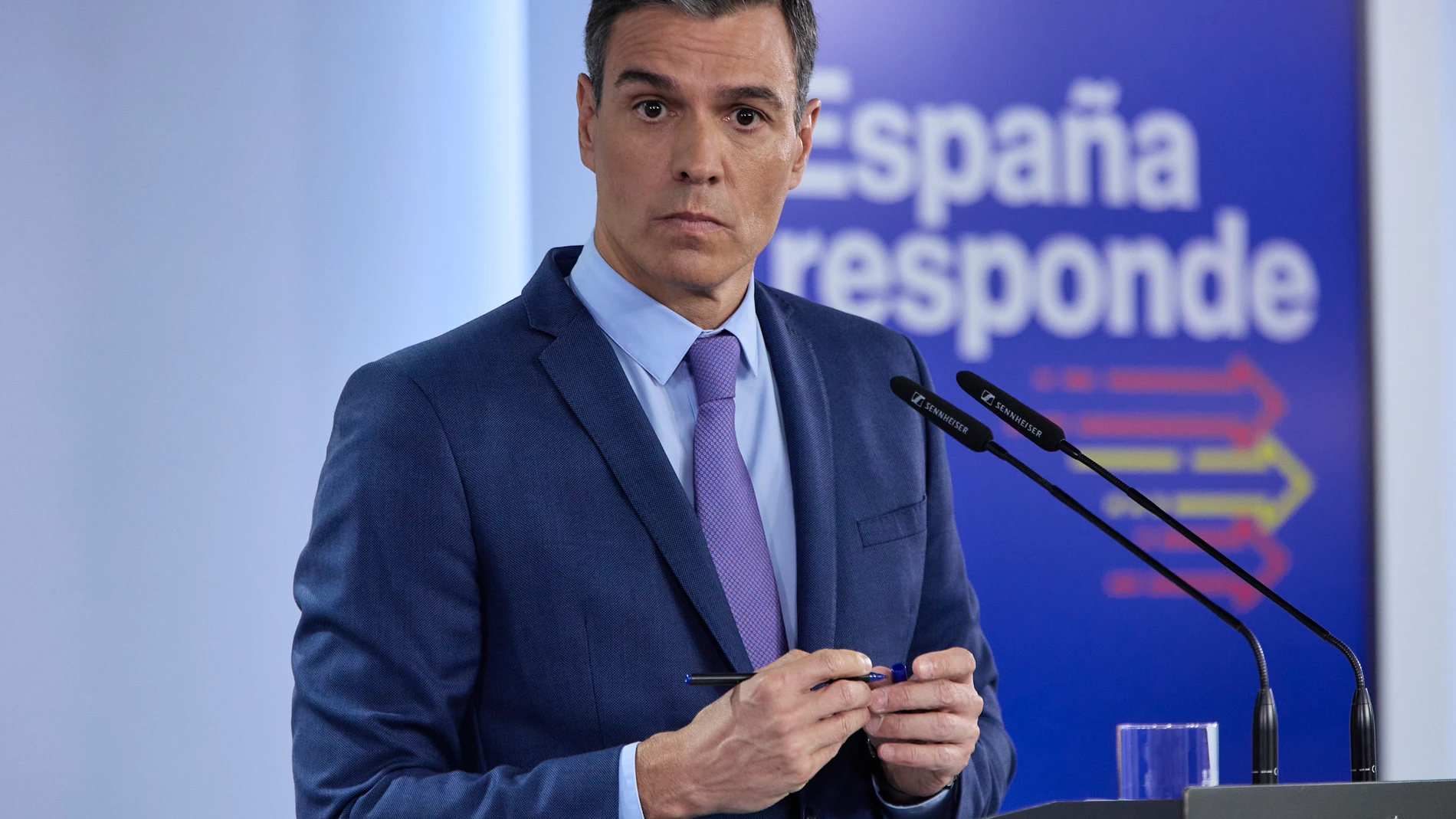 El presidente del Gobierno, Pedro Sánchez, tras aprobar el decreto de medidas anticrisis hasta diciembre