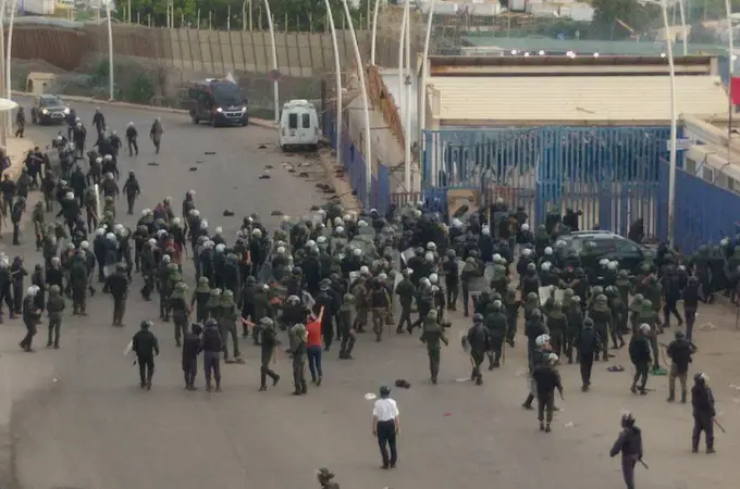 La petición de que el Ejército tome el control de la frontera de Ceuta y Melilla se hace viral en las redes
