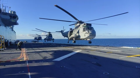 Helicóptero SH3D Morsa de la Armada